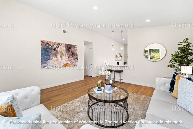 Building Photo - BEAUTIFUL 4 BED 2 BATH WITH ATTACHED 2 CAR...