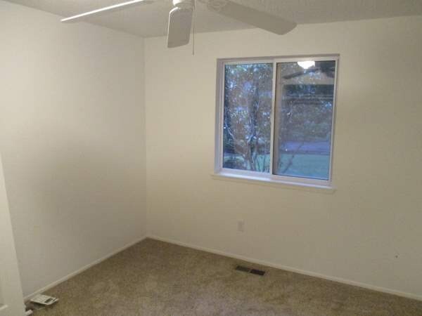 Building Photo - Wonderful 3 Bedroom Rambler in West Park E...
