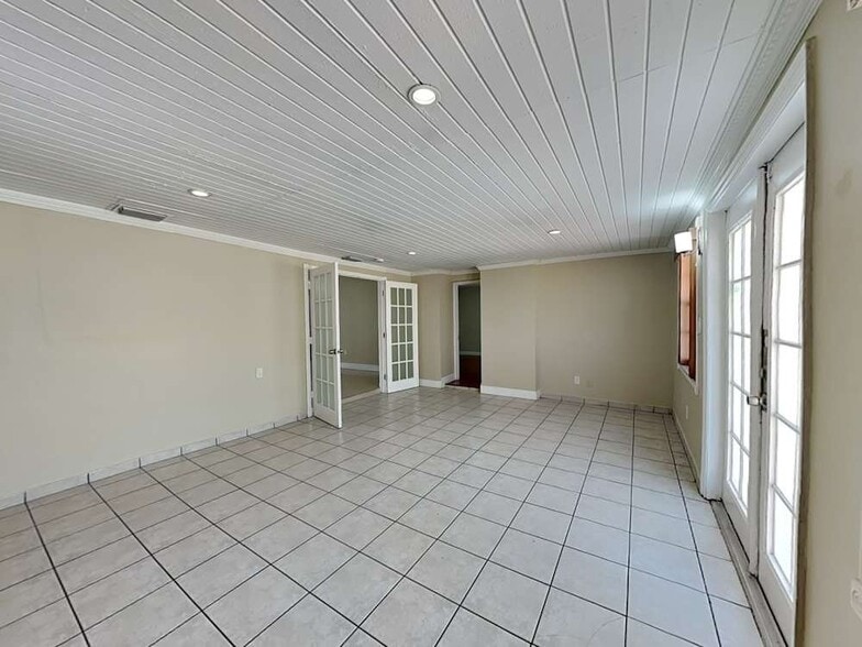 Building Photo - 14687 SW 56th Terrace