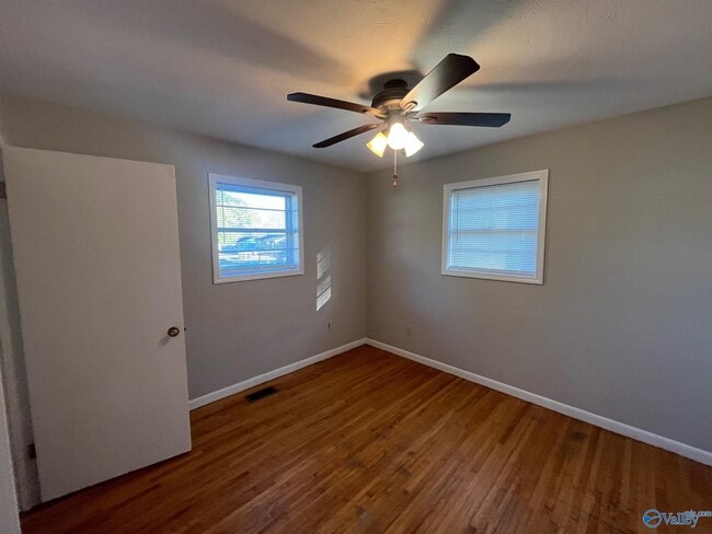 Building Photo - 1206 Eubanks St SW