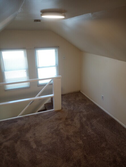 Building Photo - 58 Nestor St.