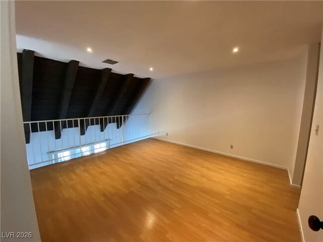 Building Photo - 6544 Ironbark Ln