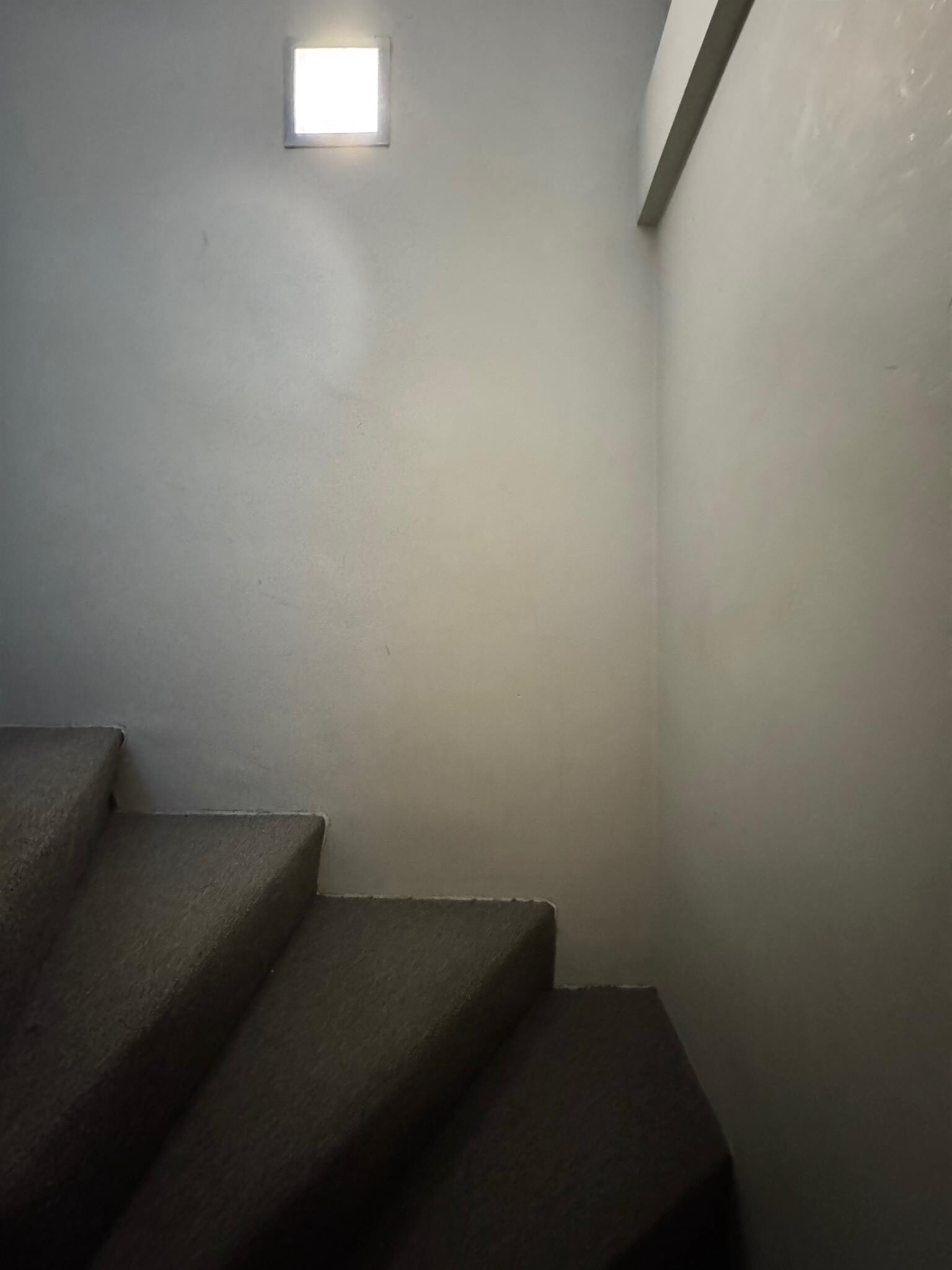 Building Photo - 20 Benton Rd