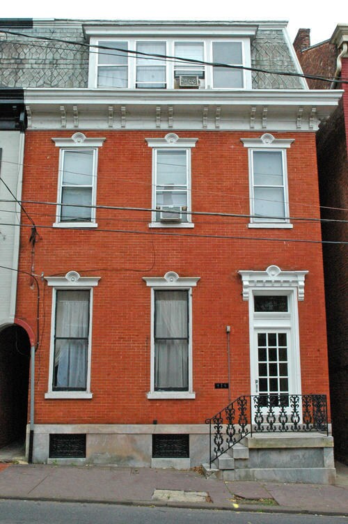 Building street view - 218 E Orange St