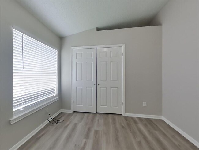 Building Photo - 3211 Kelling St