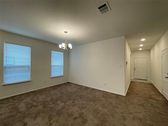 Building Photo - 168 Crimson Ln