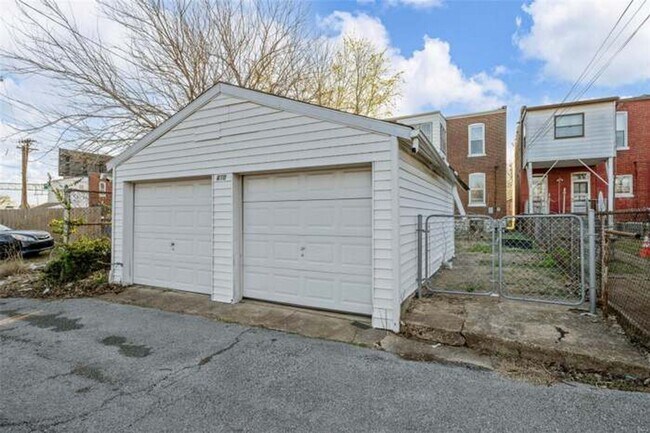 Building Photo - 6109 Virginia Ave