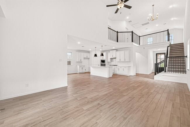 Building Photo - 7327 Blue Gentiana Ln