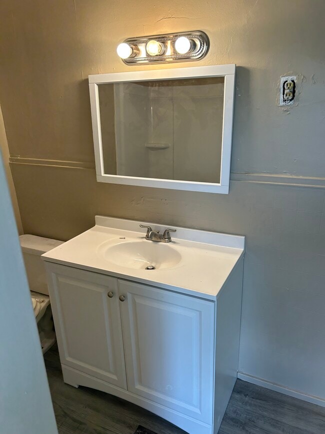 New Vanity and Mirror - 2611 Lawrence Ave