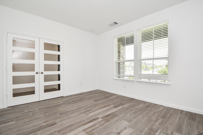 Building Photo - 7711 Pale Petunia Trl