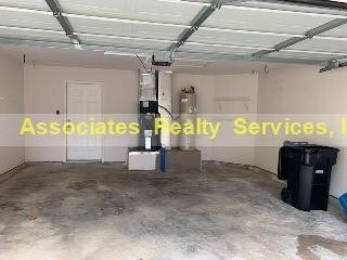 Building Photo - Cute home in Patio Homes of West end!