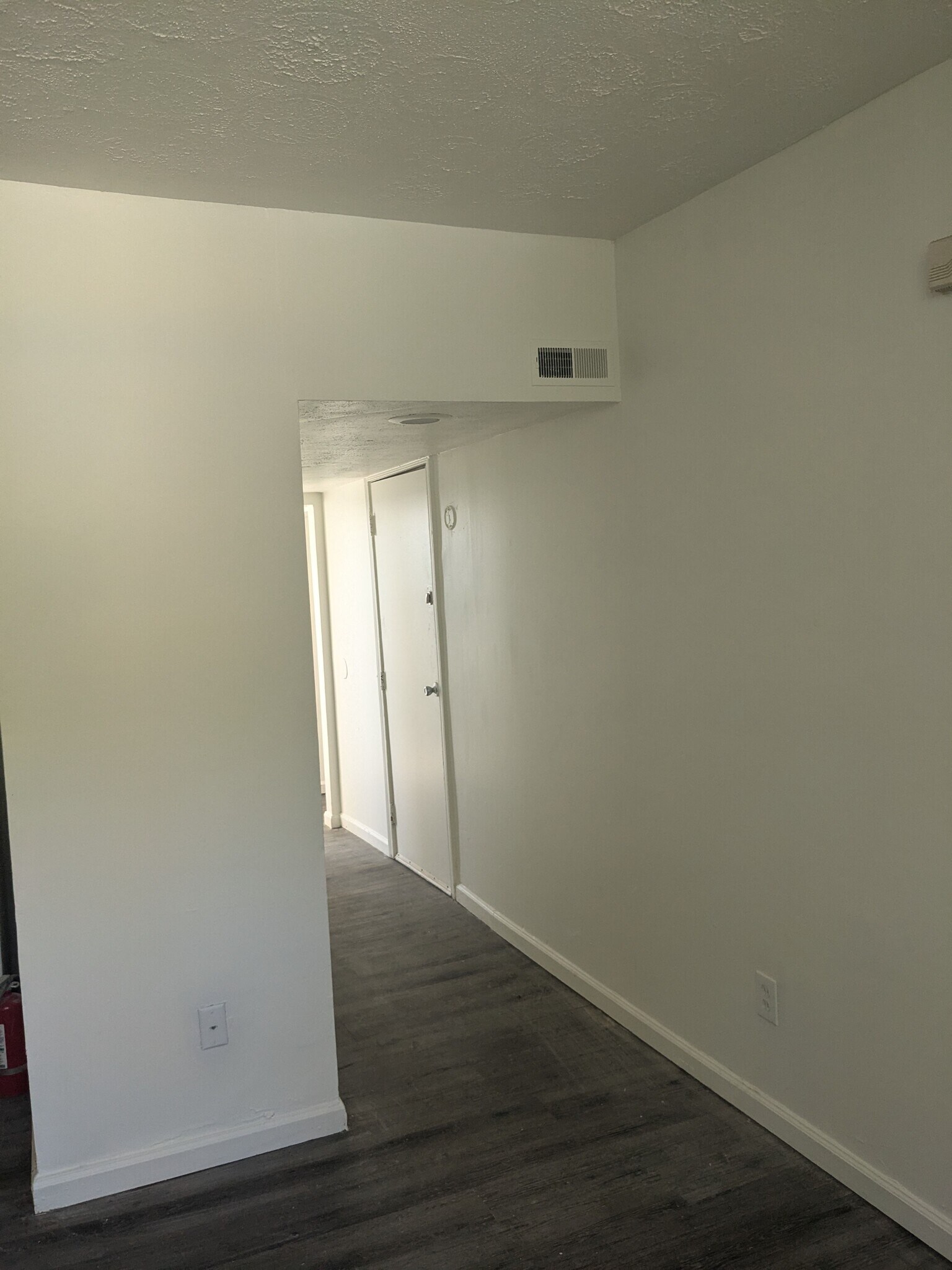 Building Photo - 227 Renner St