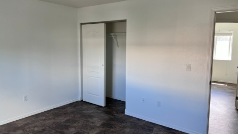 Building Photo - 1337 S Monroe St