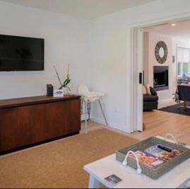 Building Photo - 157 Tuckerman Ave