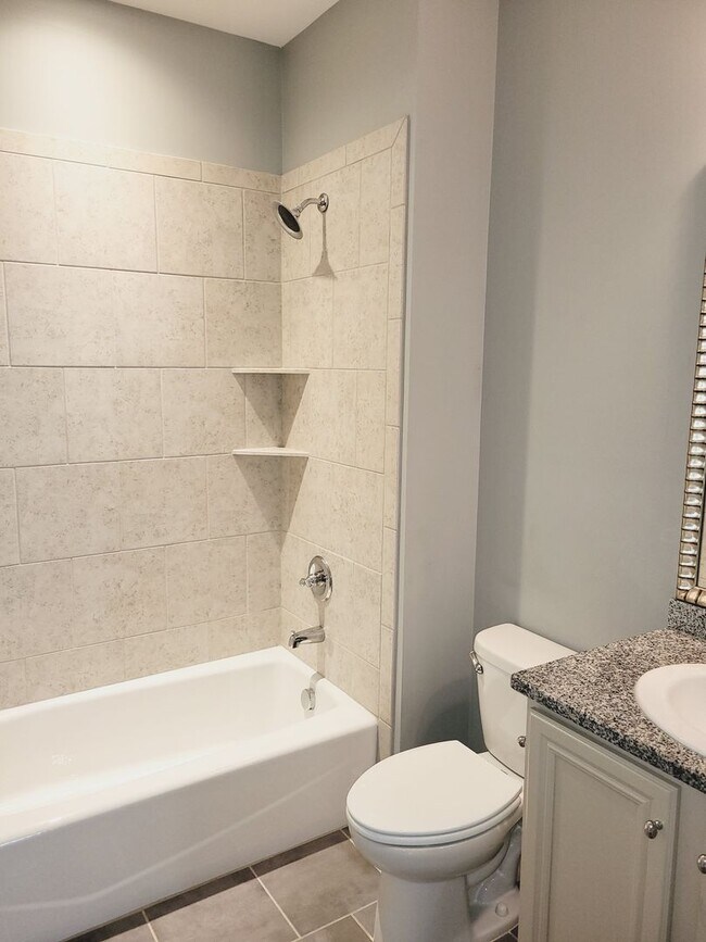 Building Photo - 4417 Tuckahoe Ln