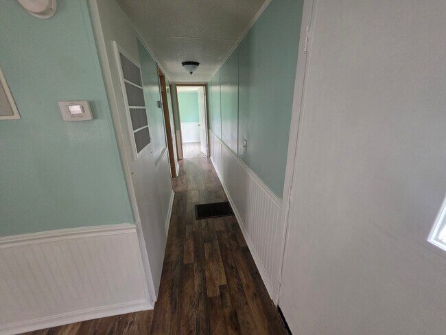 Building Photo - 1120 Angela Pl