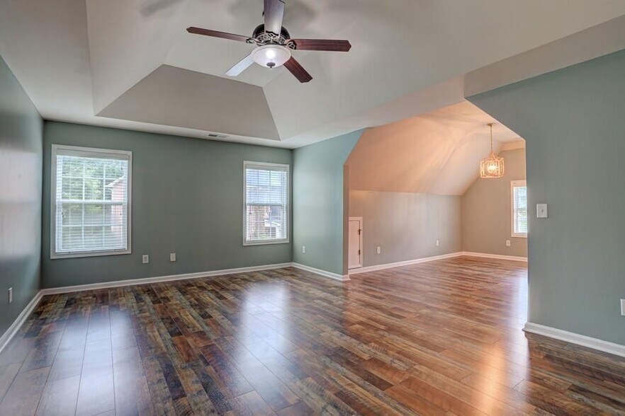 Building Photo - 2860 Maple Springs Ct
