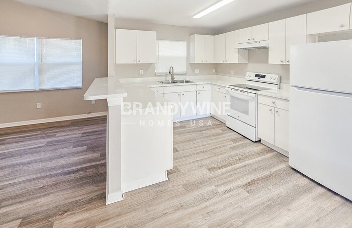 Building Photo - 1013 E Eskimo Ave