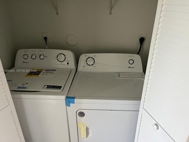 Building Photo - 10906 SW 244th Terrace