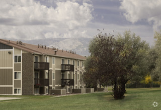 Building Photo - Sunridge