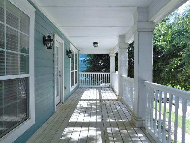 Building Photo - 835 Post Oak Pl
