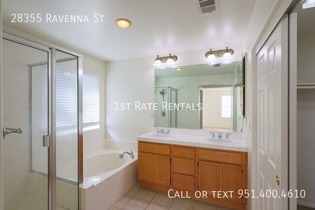 Building Photo - 28355 Ravenna St