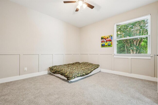 Building Photo - 16601 Malaga Hills Dr