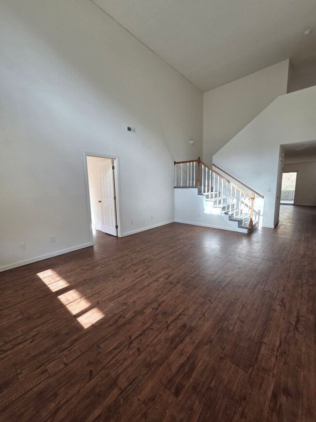 Building Photo - $2,350 - 4 Bedroom 2.5 Bathroom Unfurnished Home Near WCU