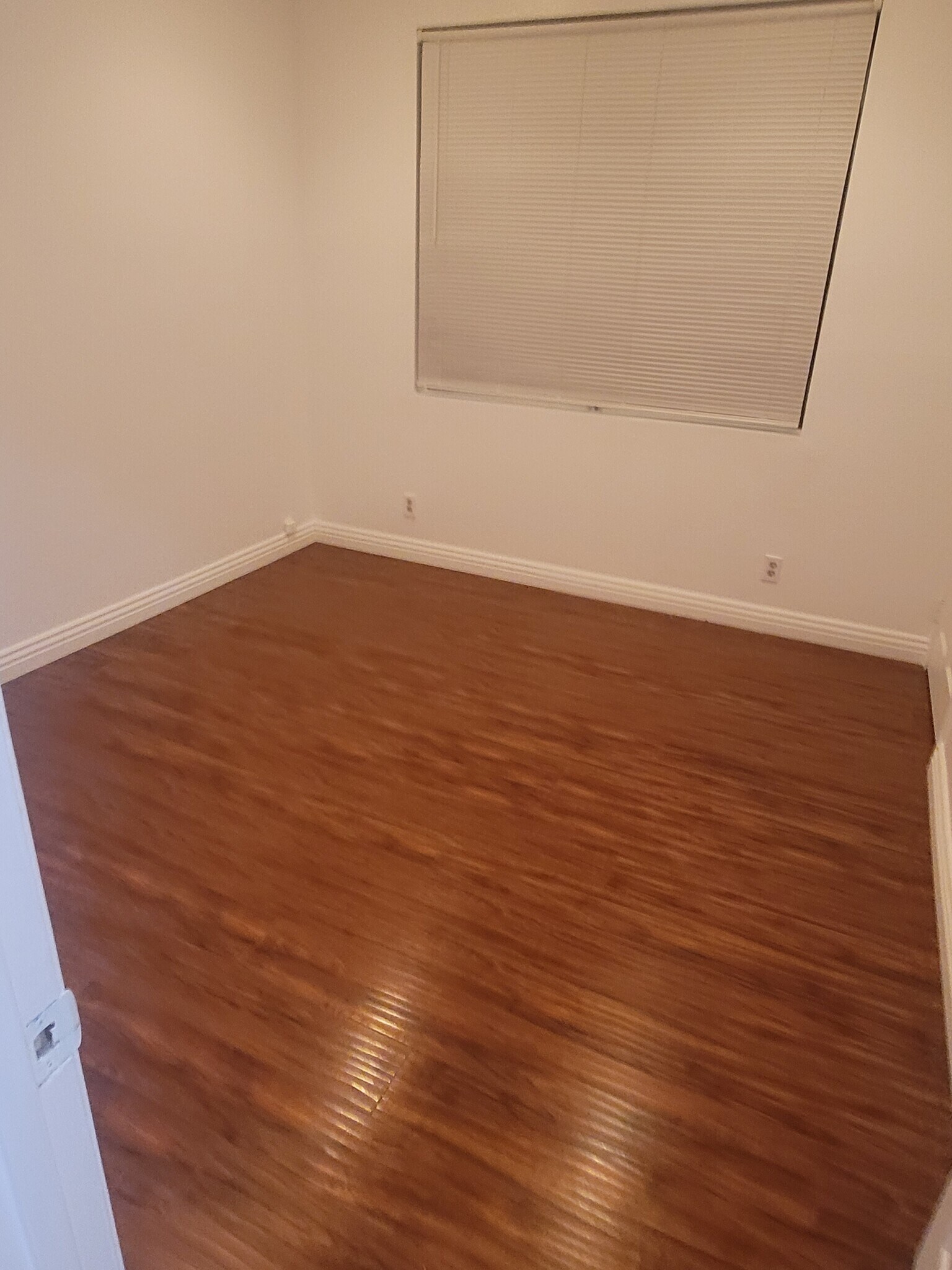 Building Photo - 330 Cordova St