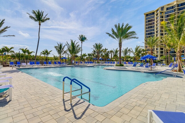 Building Photo - 2400 S Ocean Dr