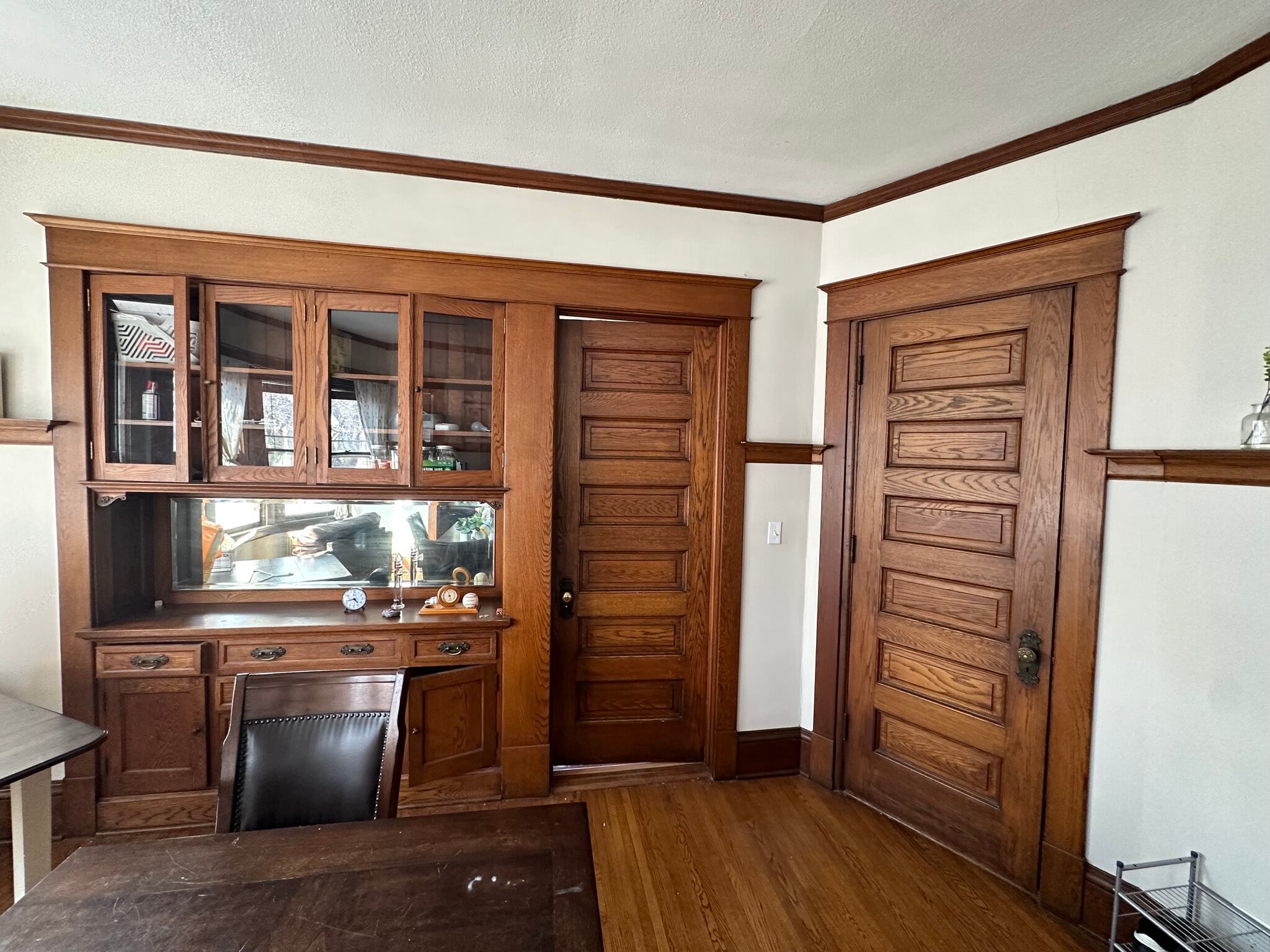 Dinning RM woodwork/ built-ins - 816 Ashland Ave