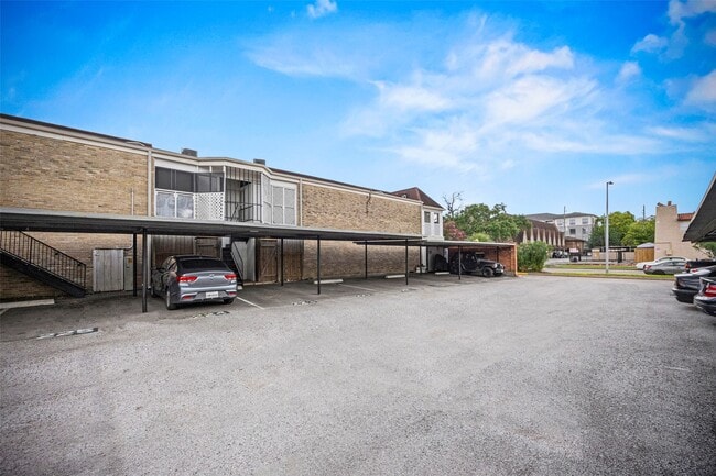 Building Photo - 2501 Marilee Ln