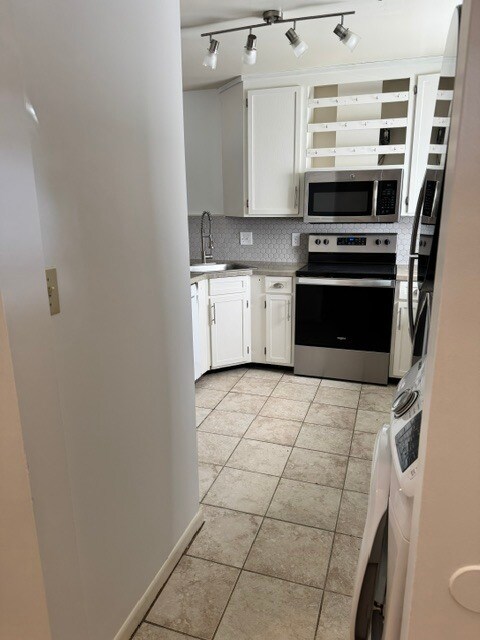 Building Photo - 765 Exton Ct