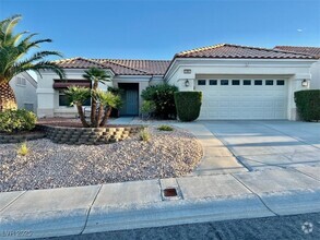 Building Photo - 10801 Heritage Hills Dr