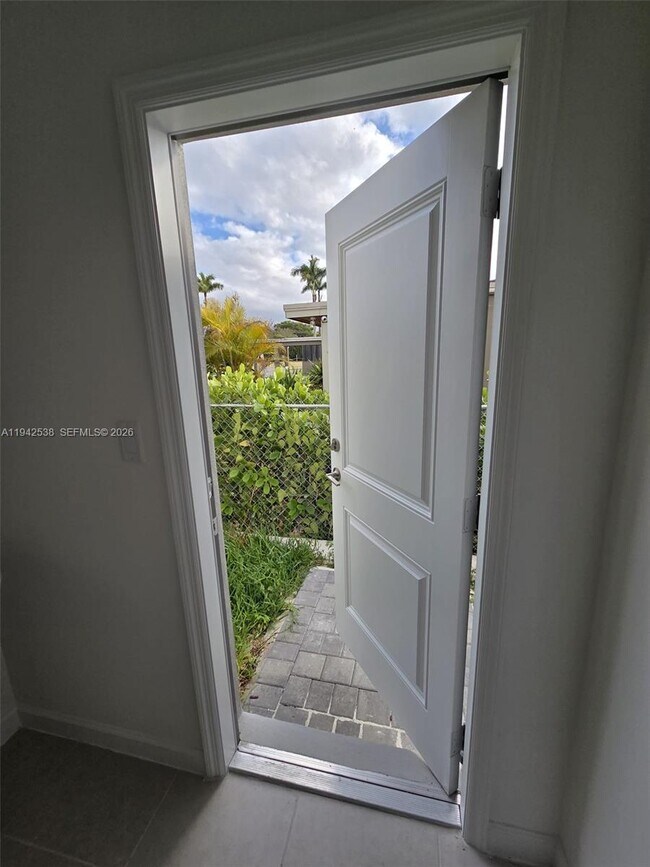 Building Photo - 16303 SW 147th Ave