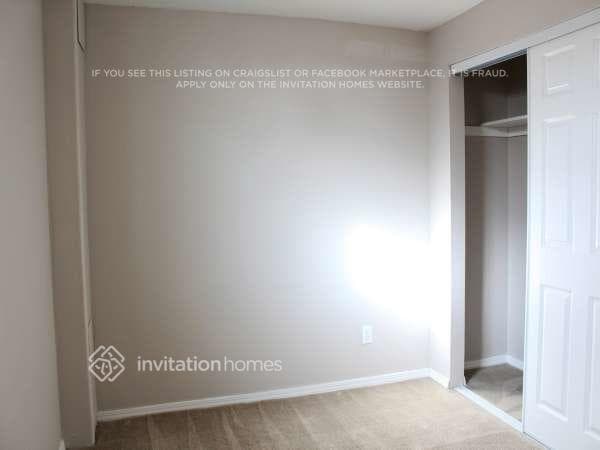 Building Photo - 13298 Lackland Dr