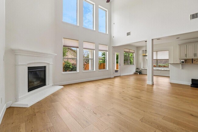 Building Photo - 12604 Tierra Grande Trail