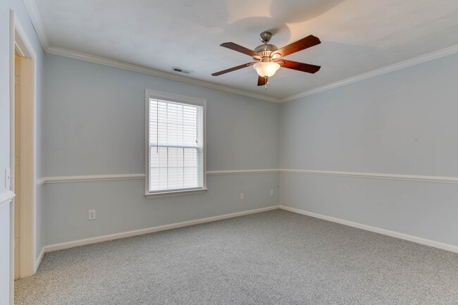 Building Photo - 1133 Lady Ashley Dr