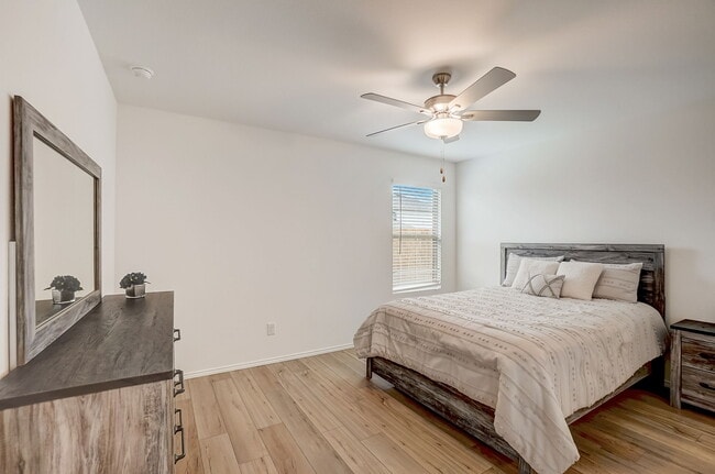 Floorplan - The Retreat at Honey Creek