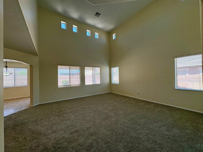 Building Photo - 16126 W Meade Ln