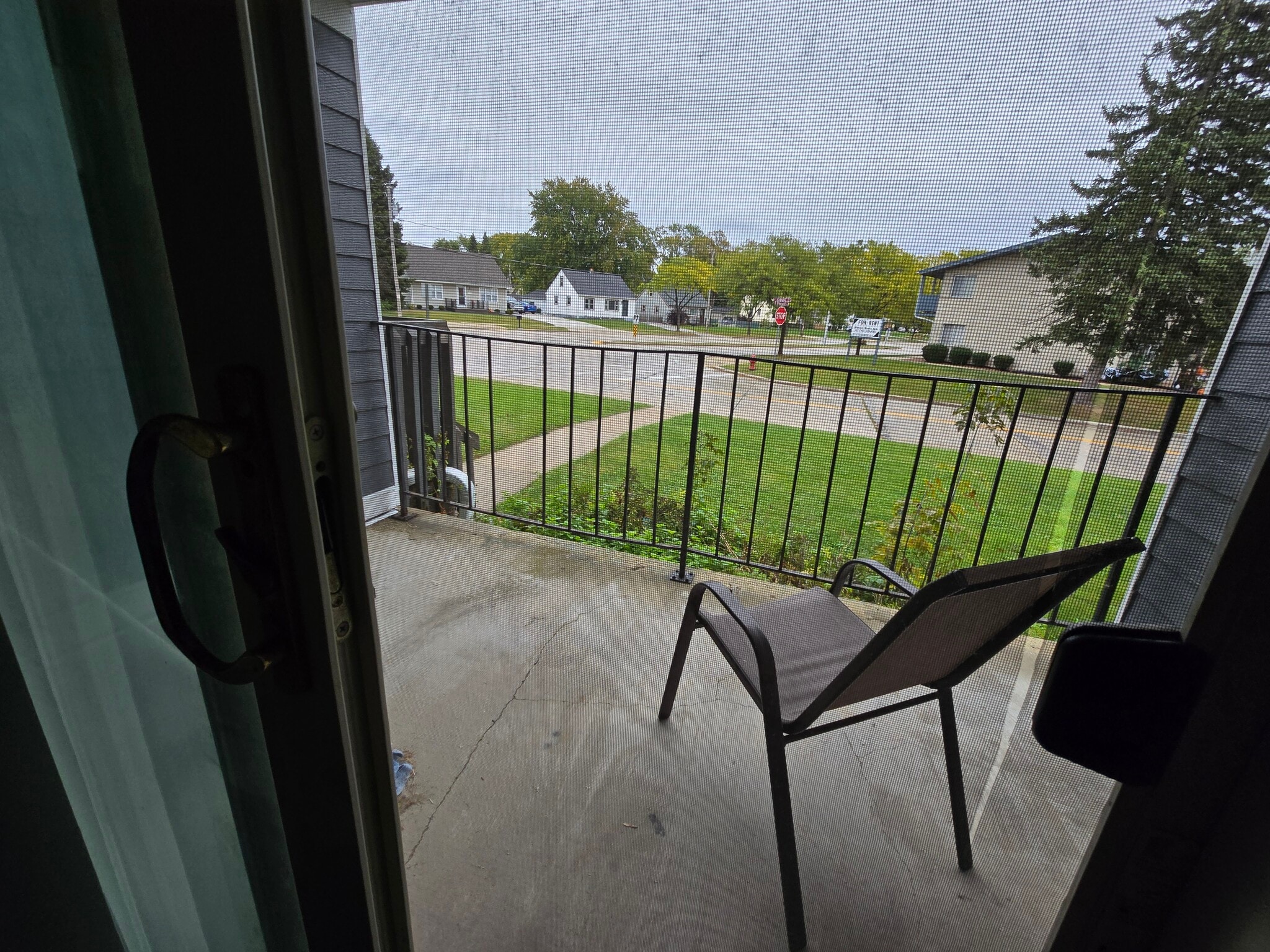 Private Balcony - 4521 S Ahmedi Ave