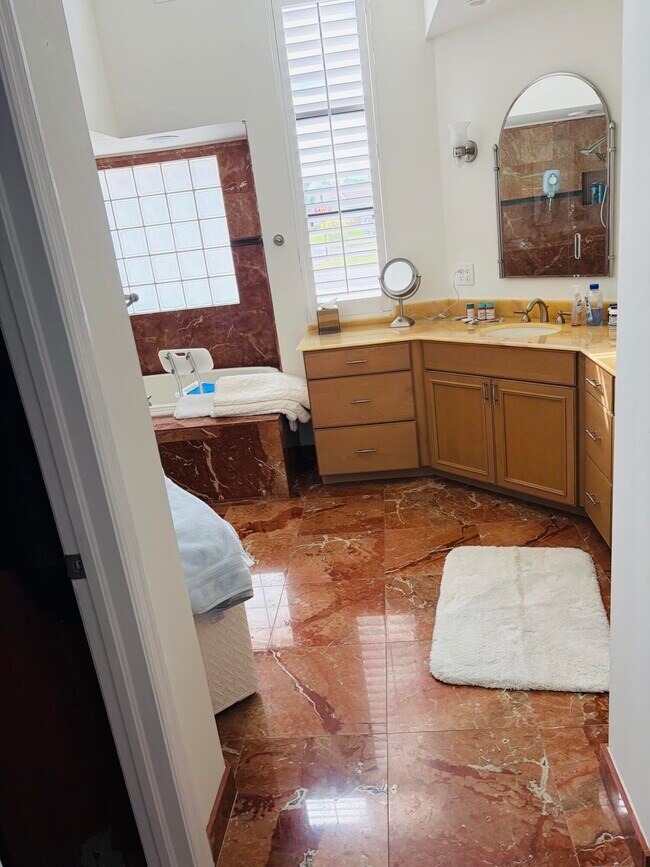 Building Photo - 13186 Touchstone Pl