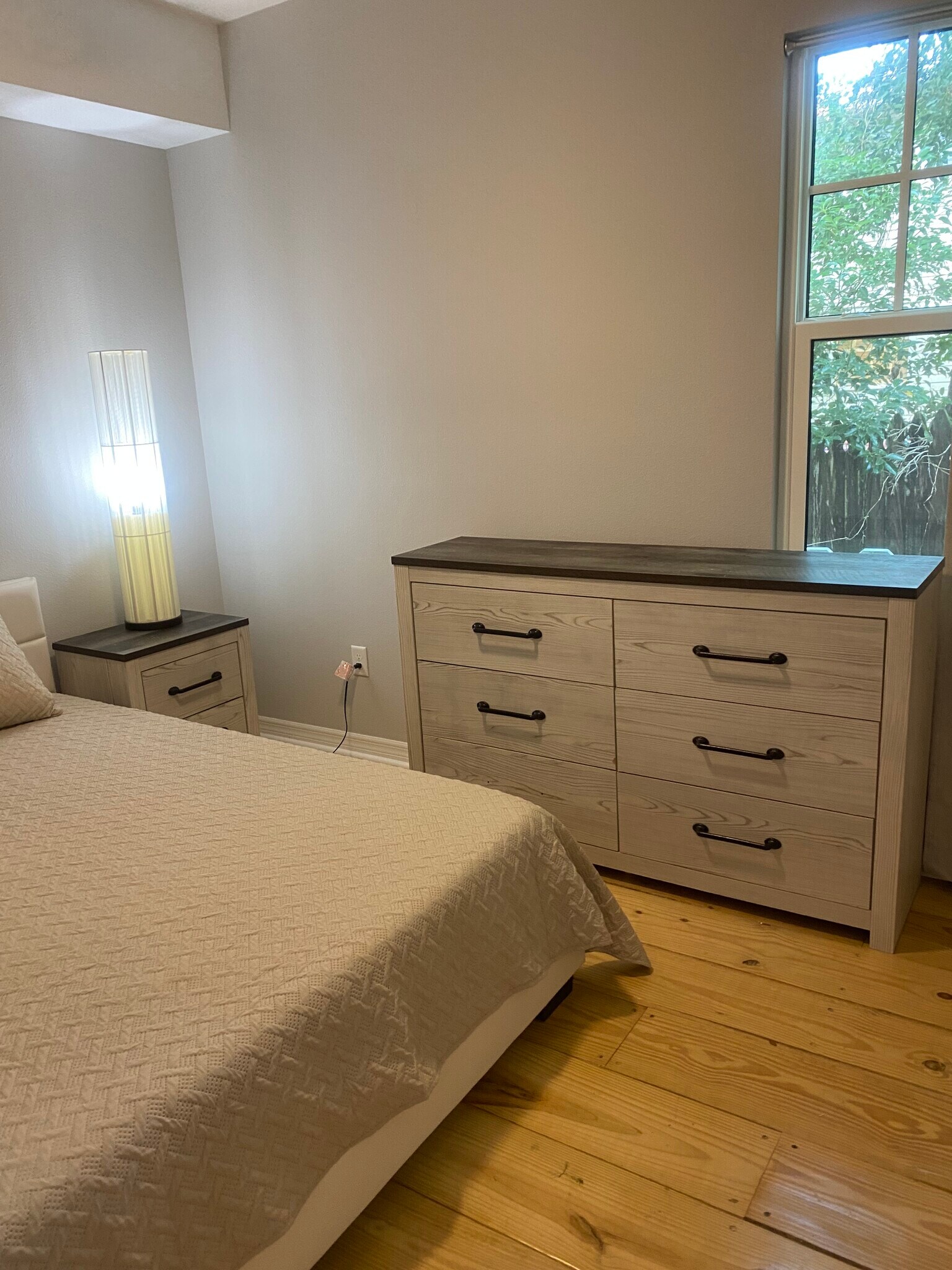 Building Photo - 523 E Livingston St