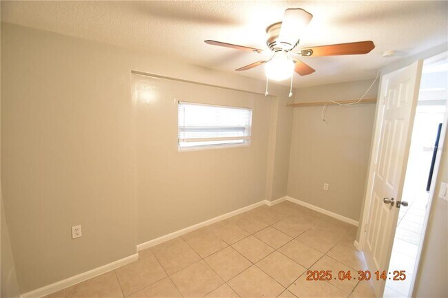 Building Photo - 3221 Topp Dr