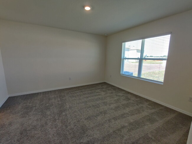 Building Photo - 33997 Jasper Stone Dr