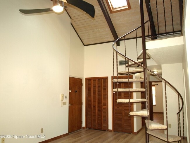 Building Photo - 9015 Wedgewood Pl