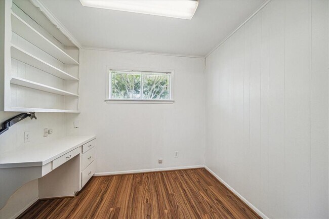 Building Photo - 5939 Rutherglenn Dr