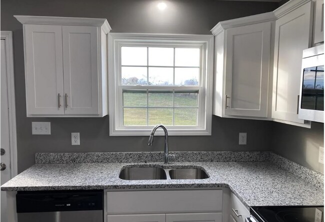 Building Photo - 254 Palmetto Loop