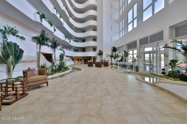 Building Photo - 2545 S Atlantic Ave