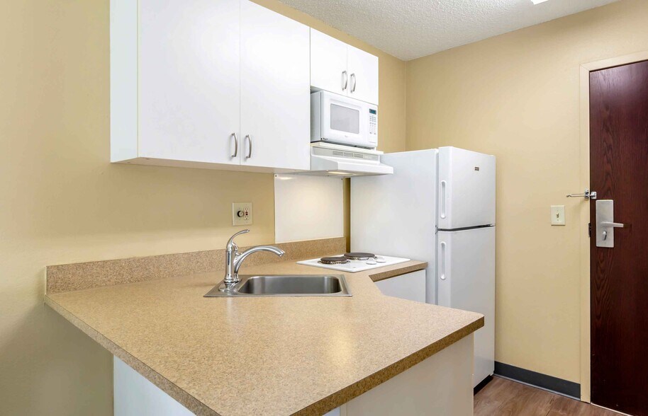 Building Photo - Furnished Studio-Olympia - Tumwater